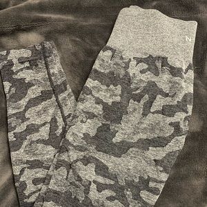 NVGTN Camo Leggings